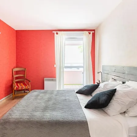 Bel Avec Terrasse Et Parking Gratuit * Massy (Essonne)