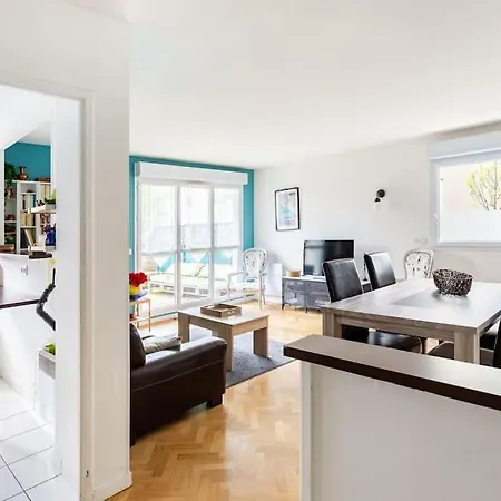 Bel Avec Terrasse Et Parking Gratuit