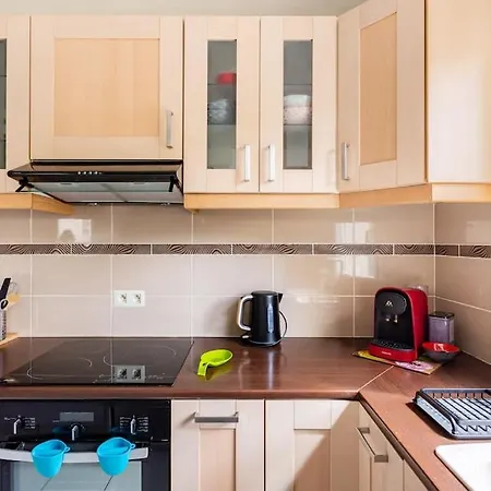 Apartment Bel Avec Terrasse Et Parking Gratuit