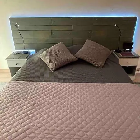 Apartment Bel Avec Terrasse Et Parking Gratuit